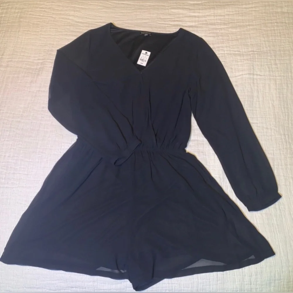 Express black romper - Picture 6 of 7